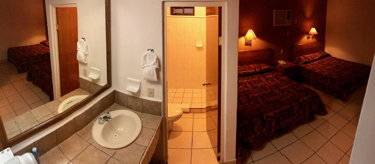 Hotel Posadas Del Ryal Ciudad Constitución エクステリア 写真