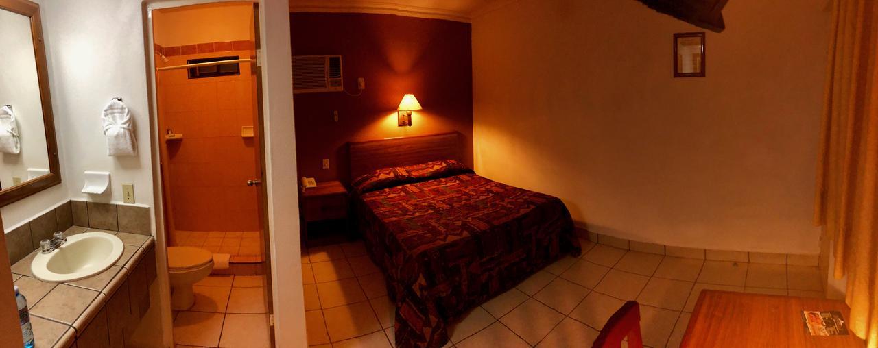 Hotel Posadas Del Ryal Ciudad Constitución エクステリア 写真