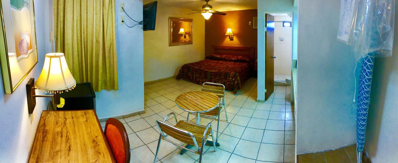 Hotel Posadas Del Ryal Ciudad Constitución エクステリア 写真