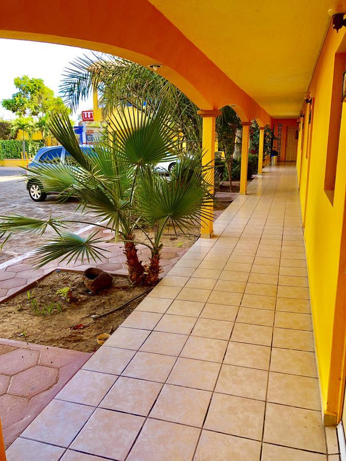Hotel Posadas Del Ryal Ciudad Constitución エクステリア 写真