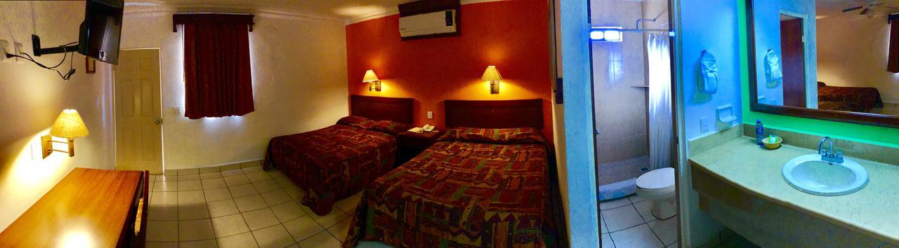 Hotel Posadas Del Ryal Ciudad Constitución エクステリア 写真